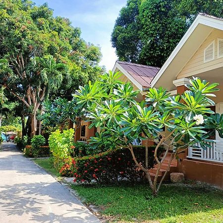 Malibu Samed Resort Koh Samet Eksteriør billede