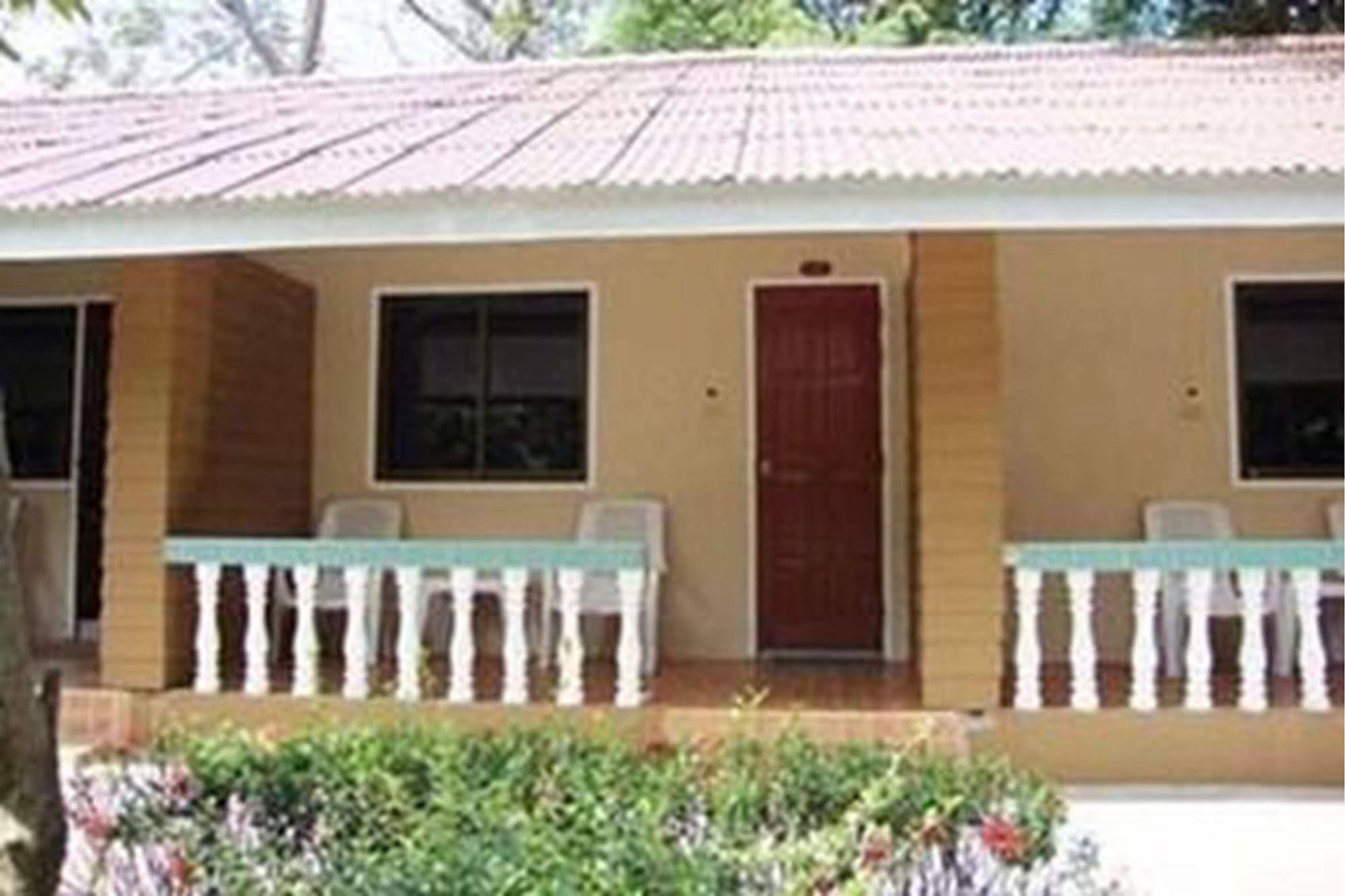 Malibu Samed Resort Koh Samet Eksteriør billede